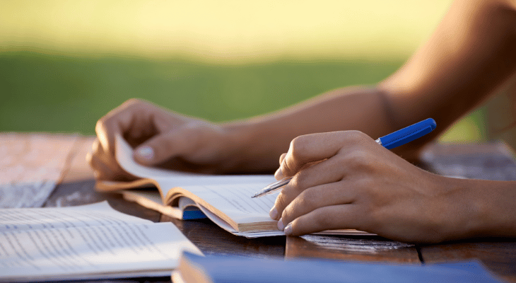 año sabático en ingles​